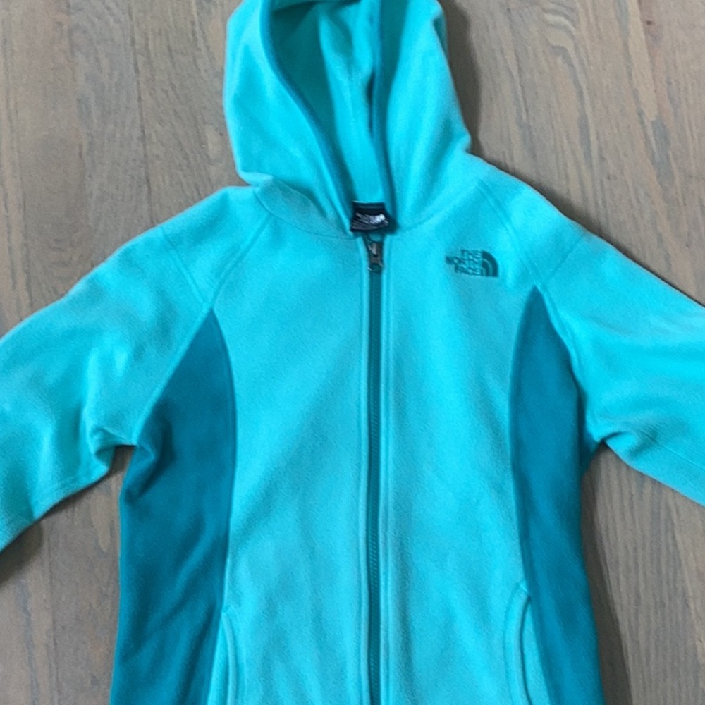 The north face fleece jacket.
